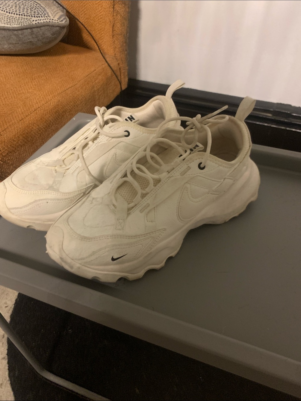 Nike Off-White/Tan Chunky Lace-Up Sneakers